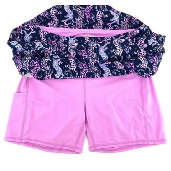 Lilly Pulitzer Luxletic Sabbia UPF 50+ skort in the Oyster Bay Navy On - Picture 2 of 9